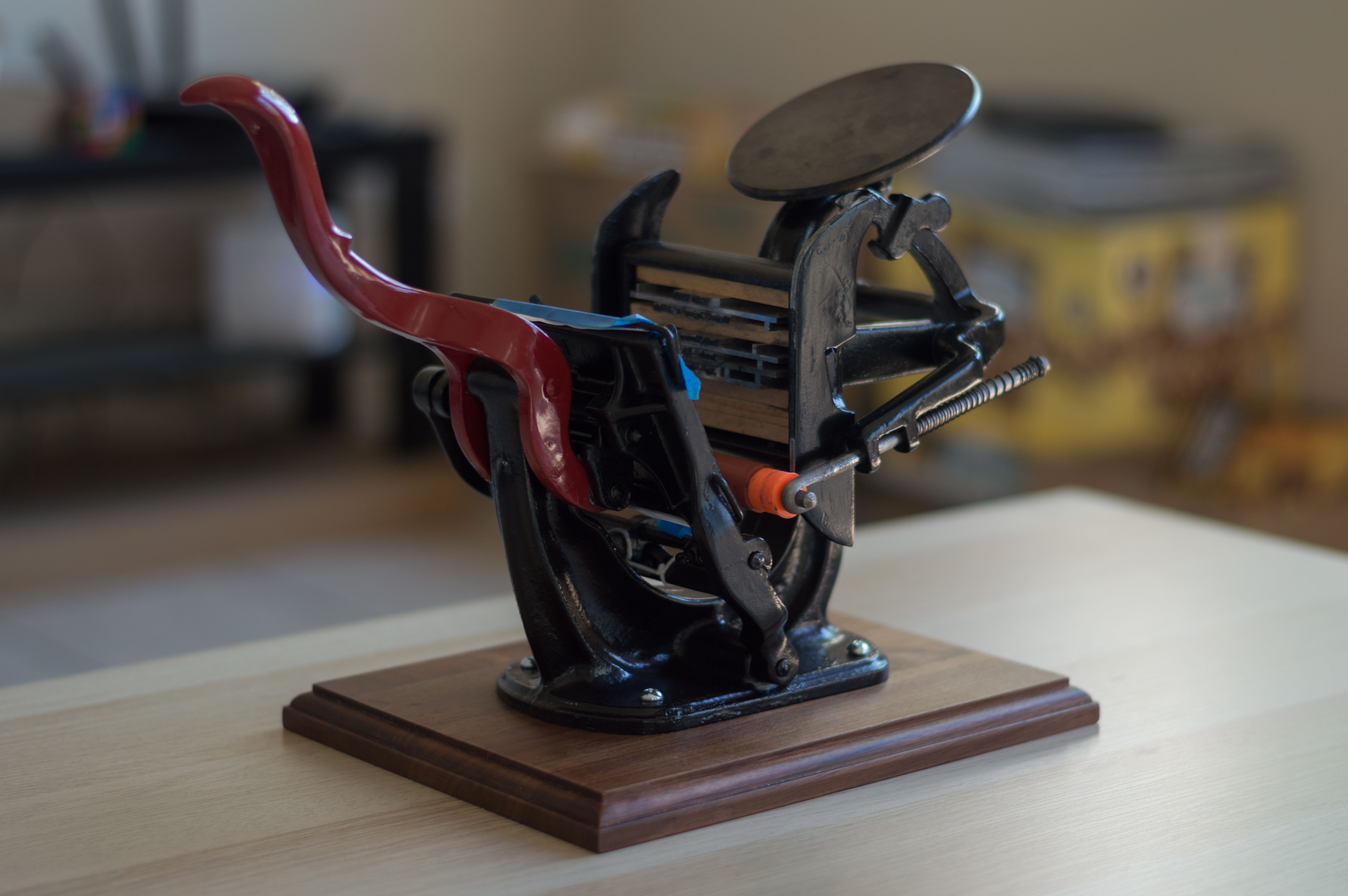 How Does A Letterpress Machine Work